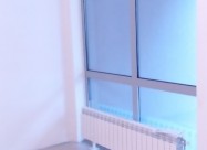 Centar Se Izdava Izlozbeno Kancelariski Prostor