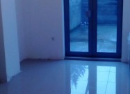 Centar Se Izdava Izlozbeno Kancelariski Prostor