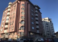 Се продаваат 14 паркинг места во сутеренска гаража