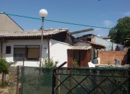Hitno Prodavam Kuka Na Odlicna Lokacia Vo Butel 1 