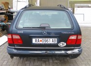 Mercedes E 300