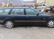 Mercedes E 300