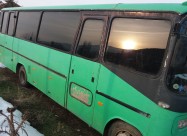 Avtobus