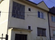 Se Prodava Kuca Vo Skopje Naselba Dame Gruev