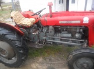 Prodavam Traktor!!