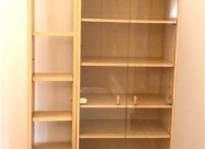 Се продава мебел за ТВ и книги