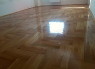 Struganja Lakiranje Parket I Patos
