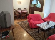 Sifra 1930. Se Izdava 3soben Stan Vo Centar, Sprot