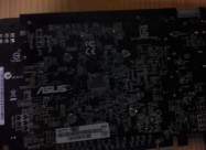 Se Prodava Graficka Za Kompjuter I 4gb Ram Stick