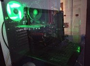Se Prodava Pc Desktop (8gb Ram + Ssd)