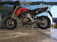 Aprilia Dorsoduro 750