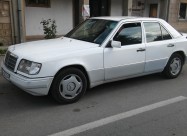 Мерцедес 124 Е200 Дизел 