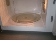 Prodavam Mikrocalna