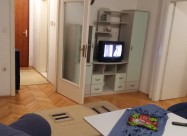 Издавам наместен стан во Н.Лисиче