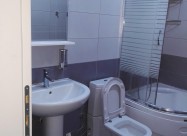 Издавање на двособен стан во нас.Аеродром