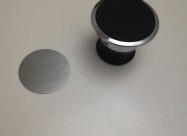 Magneten Drzac Za Telefon Vo Kola