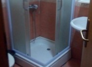 СЕ ИЗНАЈМУВА ДВОСОБЕН СТАН ВО КИСЕЛА ВОДА