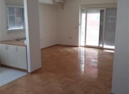 Izdavam Trosoben Stan + Garsonjera Aerodrom