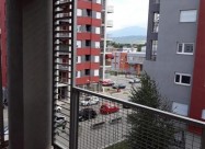 Izdavam Trosoben Stan + Garsonjera Aerodrom