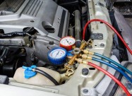 сервис на клими за автомобили