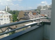 Издавам гарсоњера во центар