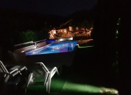 Izdavam Plac Na Vodno Za Mominska Vecer