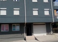 Продавам гарсоњера