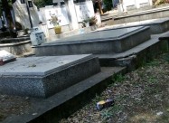 Продавам празно гробно место во Бутел 