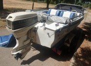 Prodavam Gliser Elan Gt 402