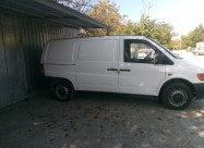 Kombe Mercedes Vito
