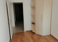 Se Izdava Stan Pozadi Tobako 2 
