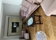 Се издава реновирана куќа во Црниче