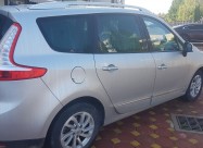 Renault Grand Scenic 2015