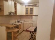 Izdavam Garsonjera Vo Blizina Na  Studentski Dom 