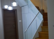 Montaza Na Aluminiumski I Stakleni Ogradi