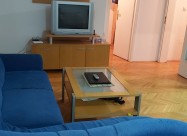 Се издава гарсоњера