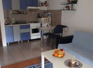 СЕ ИЗНАЈМУВА ОПРЕМЕН СТАН ВО АЕРОДРОМ