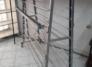 Prodavam Ravtovi