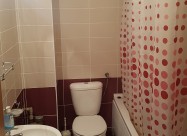 Се издава стан со три спални во Кисела Вода
