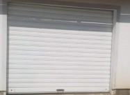 Se Prodava Vratа