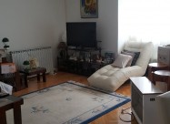 СЕ ПРОДАВА ТРОСОБЕН СТАН ВО НОВО ЛИСИЧЕ