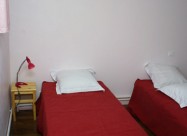 Iznajmuvam Sobi Vo Crnice