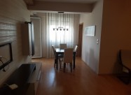 Se Izdava Komplet Namesten Stan Od 66m2 Vo Reonski