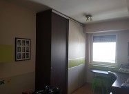 Se Izdava Komplet Namesten Stan Od 66m2 Vo Reonski