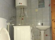 СЕ ИЗДАВА ГАРСОНИЕРА