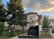 Се продава куќа во Бутел 2