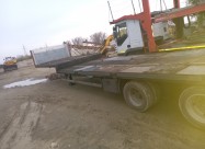 Se Prodava Poluprikolka Niskonoseca
