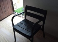 Prodavam Stolici Na Golemo I Malo