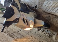 Se Prodava Aprilija 300 Cc