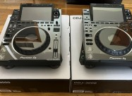 Pioneer Cdj-3000 Multi-player / Pioneer Djm-a9 Dj 